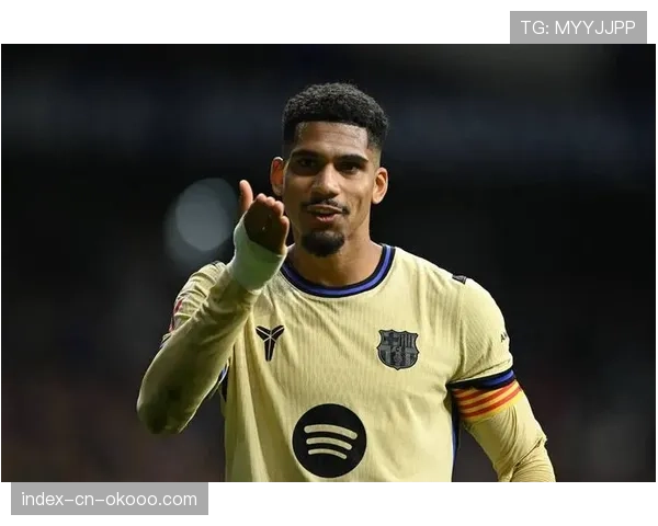 巴萨年轻后卫库巴西与俱乐部续约，解约金高达10亿欧元